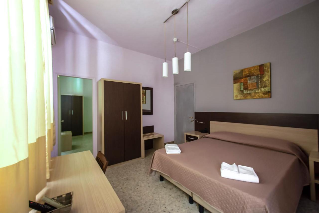 Hotel Sabatino Follonica Exterior photo